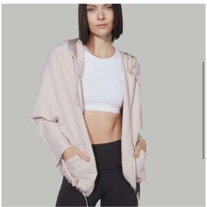 Varley x Barry’s Hoodie​